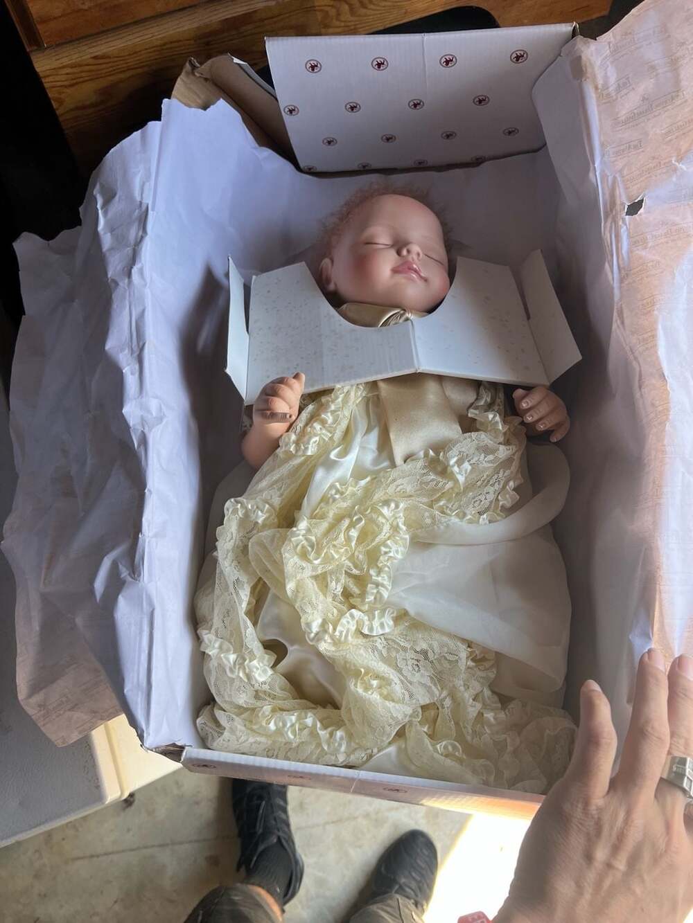 The Ashton-Drake Galleries Royal Baby Prince George of Cambridge Porcelain Doll